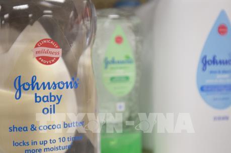 Johnson & Johnson bị phạt nặng sau bê bối thuốc giảm đau