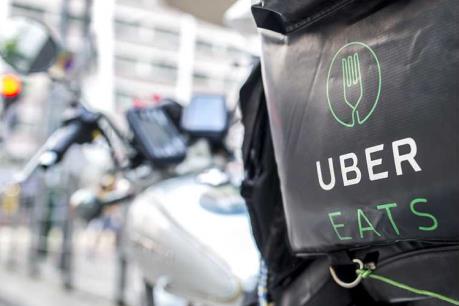 Thử nghiệm dịch vụ Uber Eats giao đồ ăn và hàng tiêu dùng ở Nhật Bản