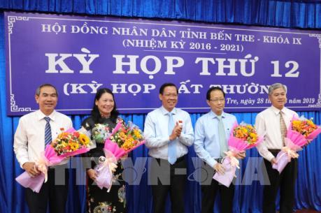 Bầu bổ sung hai Phó Chủ tịch Ủy ban nhân dân tỉnh Bến Tre