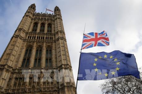 Kinh tế Anh sẽ đối mặt thế nào với kịch bản Brexit "cứng"?