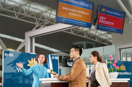 Hai hãng hàng không phục vụ 7,1 triệu lượt khách dịp cao điểm hè                  