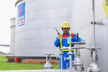 Giá dầu giảm sâu, PVN vẫn hoàn thành vượt mức các chỉ tiêu tài chính