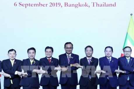 Việt Nam sẽ ký Hiệp định Thương mại dịch vụ ASEAN