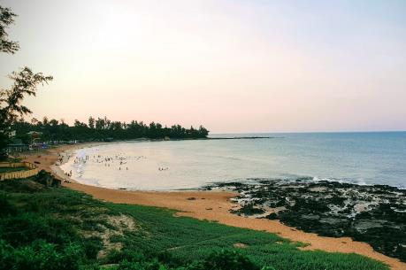 Bãi biển nổi tiếng nhất Quảng Trị đang hút mạnh vốn đầu tư