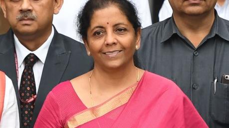 Ấn Độ công bố gói tài chính 10 tỷ USD thúc đẩy tăng trưởng kinh tế