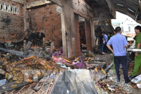 Cháy chợ tại Bình Phước làm thiệt hại gần 3 tỷ đồng