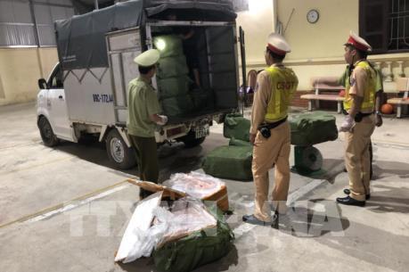 Lạng Sơn bắt giữ 2,5 tấn nội tạng lợn không rõ nguồn gốc