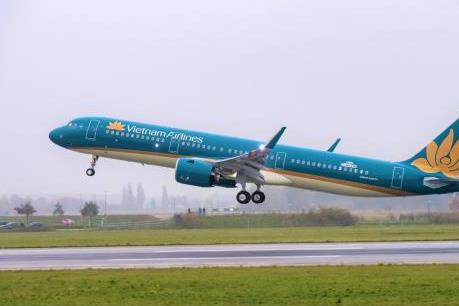 Nhiều chuyến bay của Vietnam Airlines bay sớm hơn lịch trình do ảnh hưởng bão