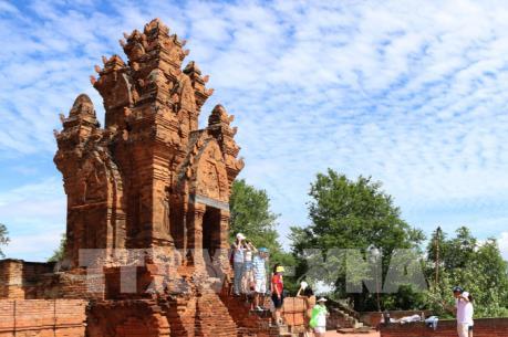 Tháp Po Klong Garai – điểm đến hấp hẫn của Ninh Thuận