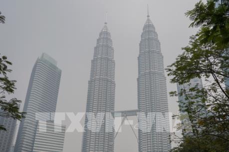 Hàng nghìn trường học tại Malaysia và Indonesia phải đóng cửa