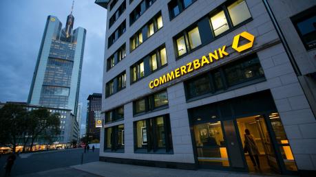 Commerzbank đóng cửa 200 chi nhánh, cắt giảm hàng nghìn nhân viên