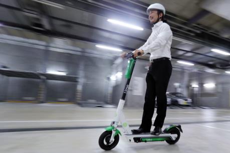 Honda giới thiệu dịch vụ chia sẻ xe "Hello scooter" đầu tiên tại Nhật Bản