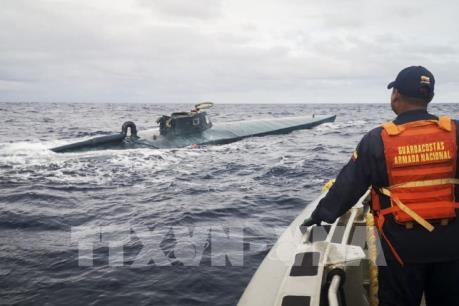 Colombia bắt giữ tàu ngầm vận chuyển gần 10 tấn ma túy