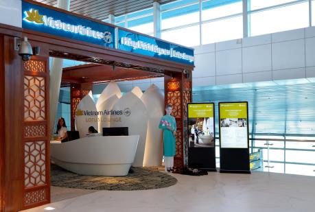 Vietnam Airlines khai trương phòng khách Bông Sen tại sân bay quốc tế Đà Nẵng