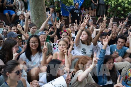 Hàng nghìn dân Mỹ biểu tình khiến giao thông ở Washington DC tê liệt