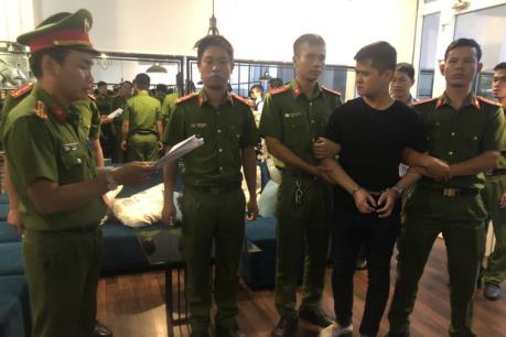 Bắt giam bác sĩ hành hung nữ điều dưỡng ở Huế