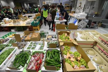 Tăng thuế tiêu dùng: Cơ hội để thúc đẩy xã hội không dùng tiền mặt ở Nhật Bản