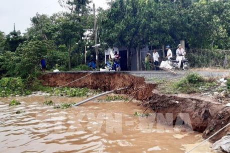 Sạt lở “bủa vây” Đồng bằng sông Cửu Long - Bài 2: Sạt lở từ sông ra biển