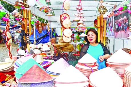 Thanh Hóa tạo điều kiện cho người dân vùng cao tiếp cận hàng Việt