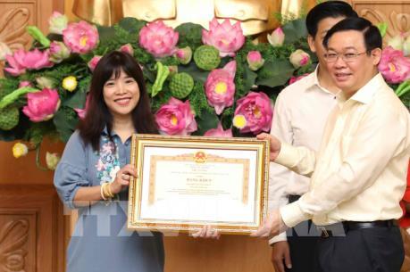 Ban Biên tập tin Kinh tế/BNEWS (TTXVN) nhận Bằng khen của Thủ tướng