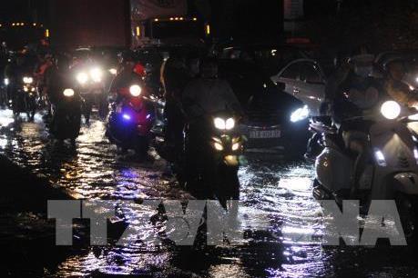 Tp. Hồ Chí Minh chủ động ứng phó đợt triều cường vượt báo động III từ 0,15-0,2 m