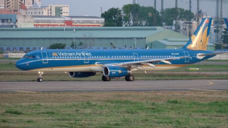 Vietnam Airlines điều chỉnh kế hoạch khai thác do ảnh hưởng bão Mitag