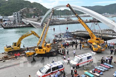 Vụ sập cầu ở Đài Loan (Trung Quốc): Tìm thấy 4 thi thể nạn nhân