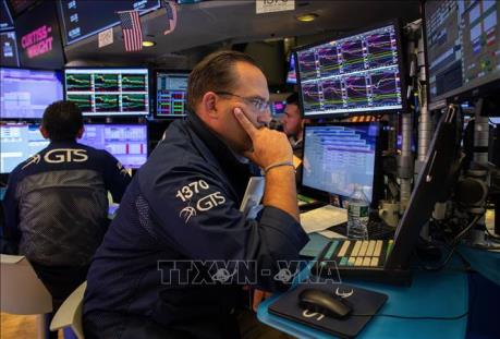 Thị trường chứng khoán Mỹ trải qua một tuần giao dịch biến động