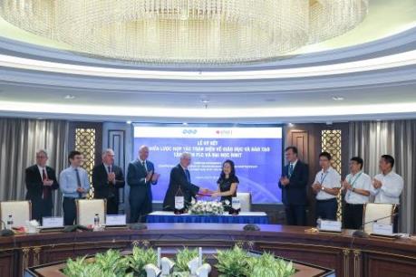 FLC và RMIT ký kết hợp tác chiến lược về giáo dục và đào tạo