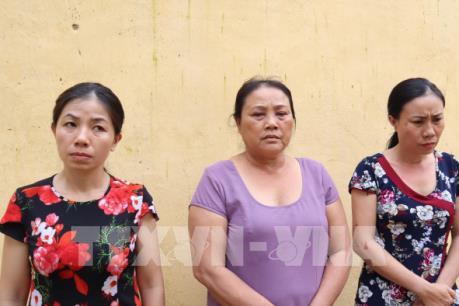 Bình Phước phá ổ bạc “chị em” trong chợ Đồng Xoài