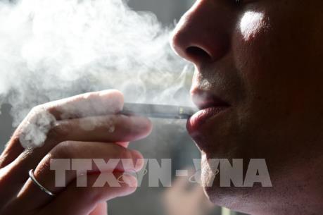 Phơi nhiễm khói thuốc lá điện tử khiến chuột phát triển ung thư phổi