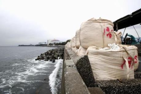 Nhật Bản đặt cảnh báo cao nhất trước cơn bão Hagibis