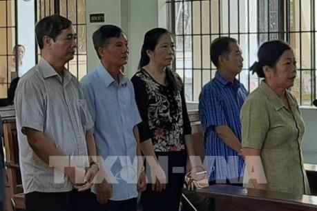 Vụ án tham ô tài sản tại Công ty Xổ số Đồng Nai: Tòa trả hồ sơ đề nghị điều tra bổ sung