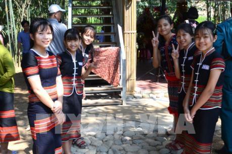 Mô hình homestay đưa du khách đến gần hơn với đồng bào Cơ Tu