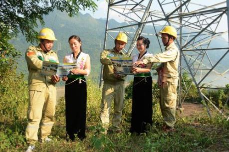 EVNNPT chú trọng công tác dân vận