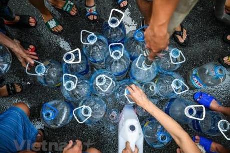 Người dân những khu vực nào đã phải... uống nước từ Viwasupco?