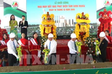 Khởi công xây dựng nhà máy đốt rác phát điện công suất 2.000 tấn/ngày