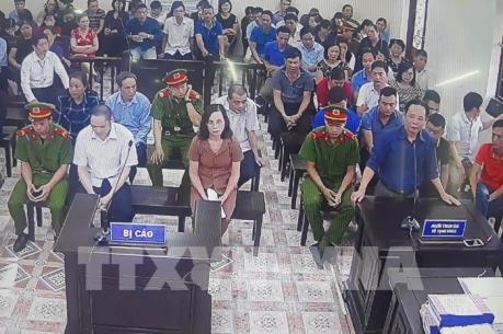 Phiên xét xử vụ gian lận điểm thi ở Hà Giang kéo dài so với dự kiến