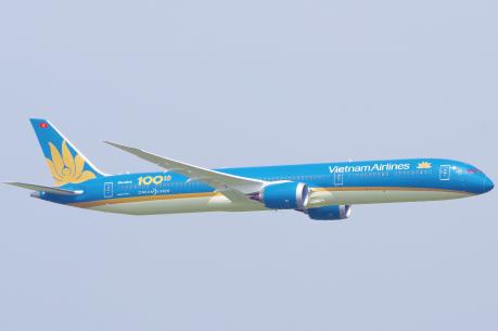 Vietnam Airlines đón chiếc máy bay thứ 100