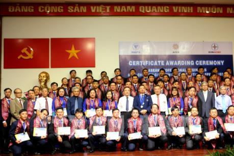 Tp. Hồ Chí Minh trao chứng chỉ kỹ sư chuyên nghiệp ASEAN