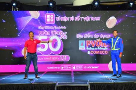 PVOIL và MOMO hợp tác thanh toán mua xăng dầu bằng ví điện tử