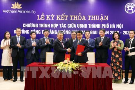 Hà Nội ký kết thỏa thuận hợp tác với Vietnam Airlines