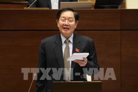 Đề xuất cắt giảm lương hưu, chế độ chính sách đối với người bị xóa tư cách chức vụ