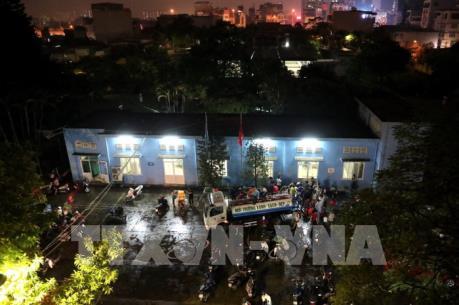 Công ty nước sạch Sông Đà xin lỗi, miễn phí cho người dân 1 tháng tiền nước