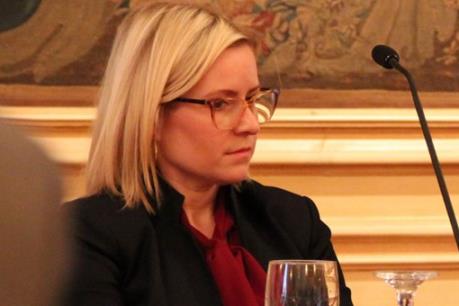 Thêm một cố vấn cấp cao của Tổng thống Donald Trump từ chức