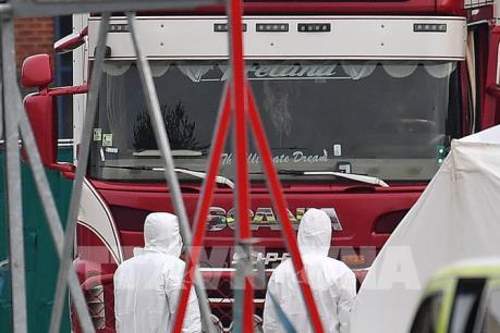 Vụ 39 thi thể trong xe tải ở Anh: Nhận diện nạn nhân có thể có thay đổi