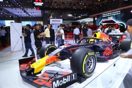Thưởng lãm xe đua F1 và thiết bị di chuyển của Honda tại VMS 2019