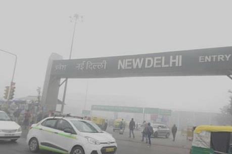 Chất lượng không khí ở thủ đô Ấn Độ giảm xuống mức "nguy hiểm"