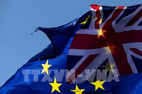 Anh dọa hủy đàm phán hậu Brexit nếu EU không nhượng bộ