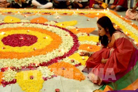 Tưng bừng Lễ hội ánh sáng Diwali